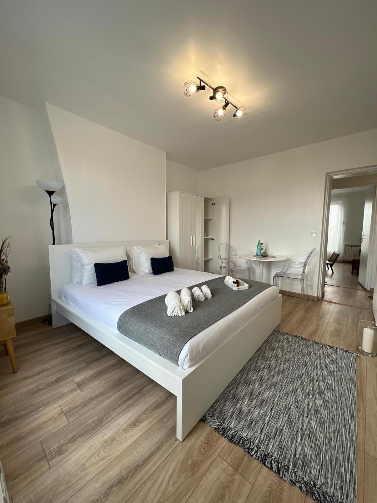 "Appartement Jeux Olympiques, Stade De France, Moderne, Lumineux, Renove En 2024" サン＝ドニ エクステリア 写真